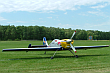 Czeski samolot akrobacyjny Zlin 50 LX w barwach Red Bull. Góraszka 2010 rok.