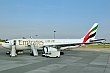 Airbus A330-200 linii lotniczych Emirates. Lipiec 2013 rok.
